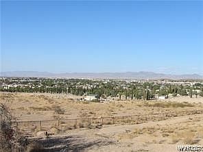 4th image of 311-17-101 Louise Avenue