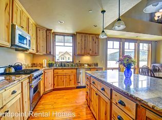 653 Dover Bay Pkwy, Dover, ID 83825