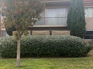 252 Shadow Mountain Dr APT B4, El Paso, TX 79912