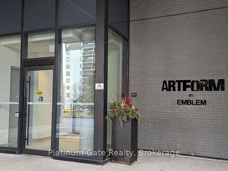 86 Dundas St E #1301 — Photo 2