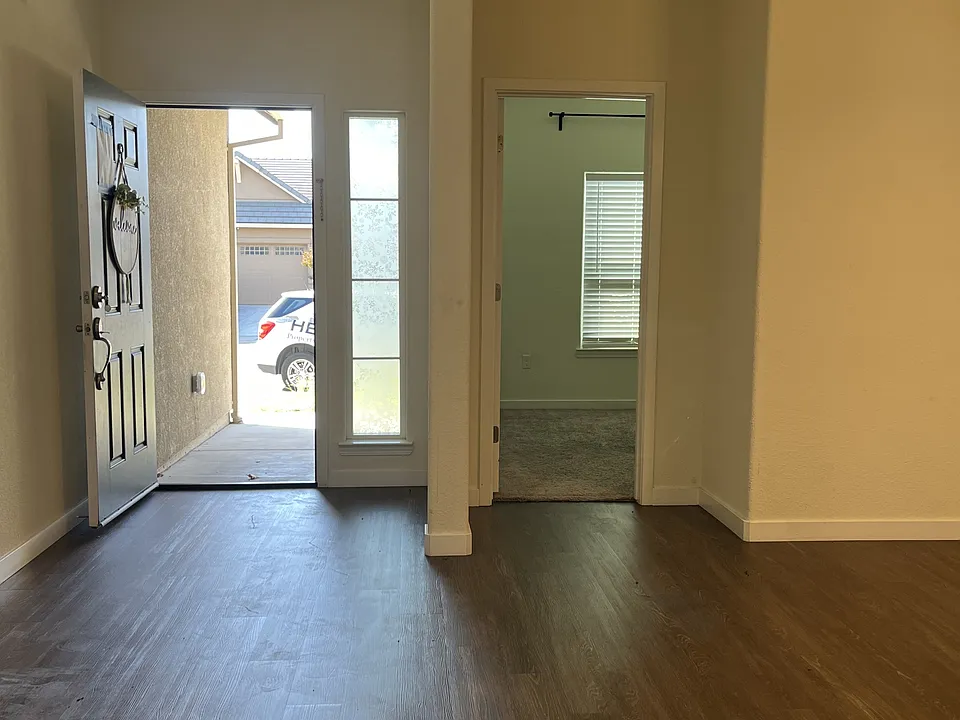 1031 Beymer Loop