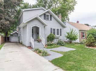926 N Verlinden Ave, Lansing, MI 48915
