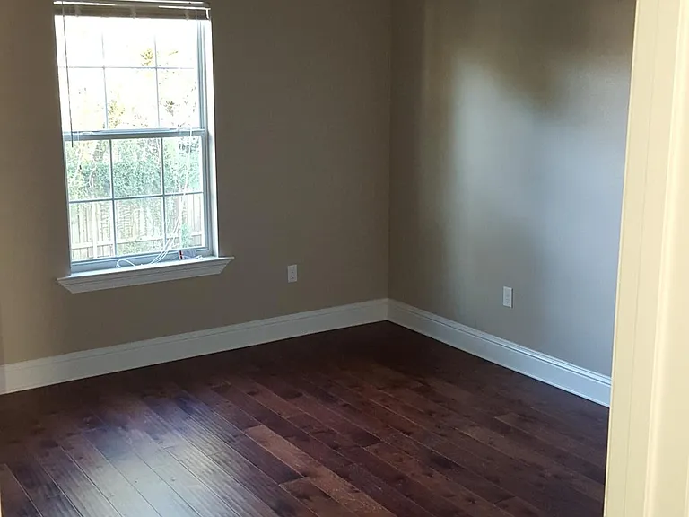 5725 Pasteur Blvd — Photo 7