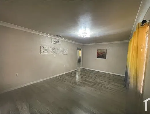 122 4th Jpv St — Photo 3