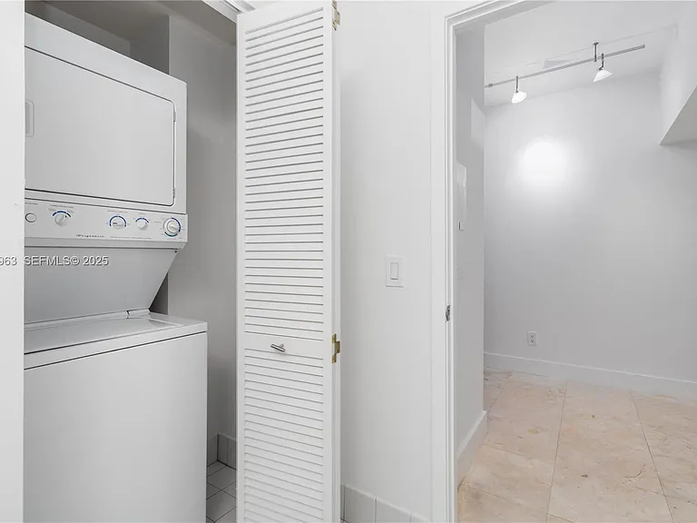888 Biscayne Blvd #3609 — Photo 17