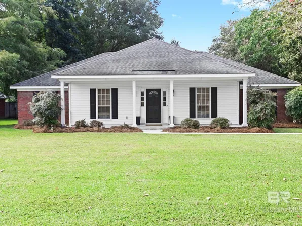 20685 Lowry Dr, Fairhope, AL 36532