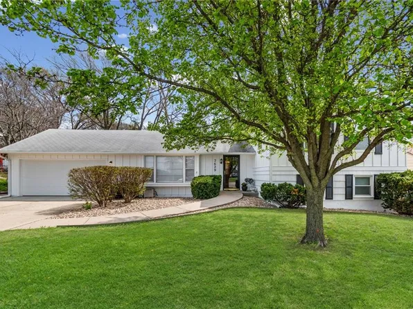 7629 Mission Rd, Prairie Village, KS 66208