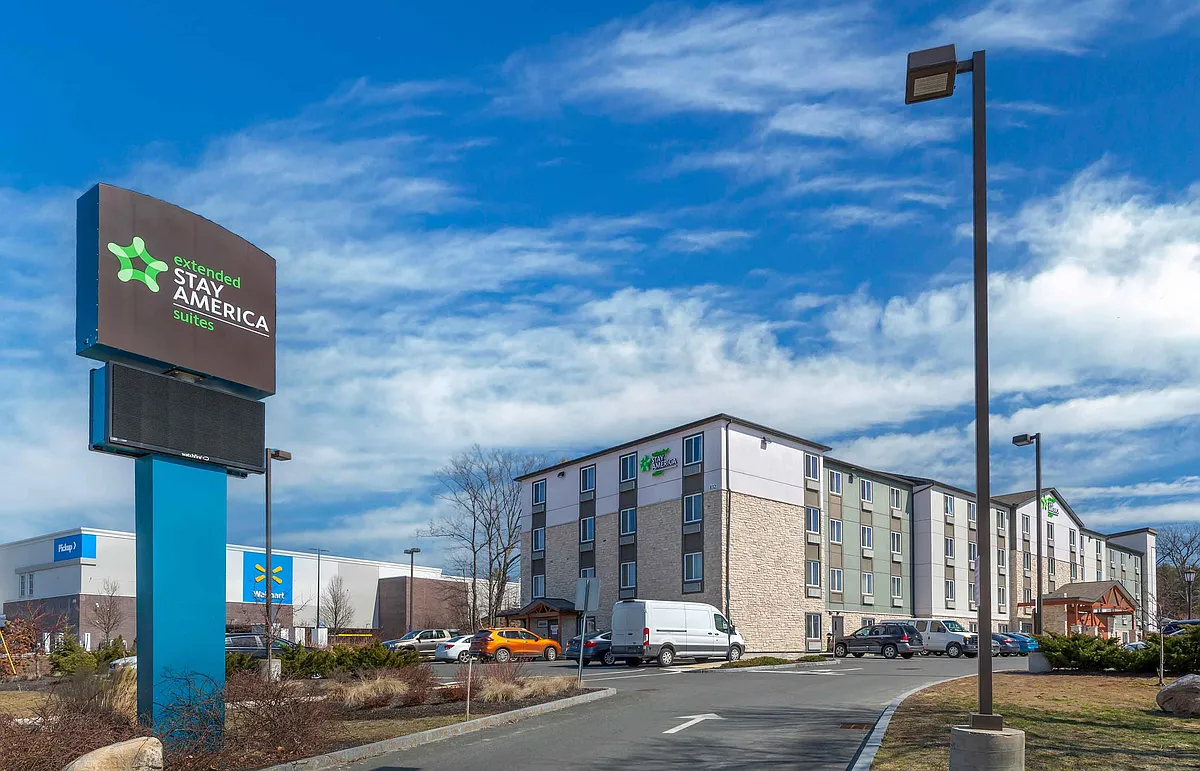 Exterior - Boston - Saugus