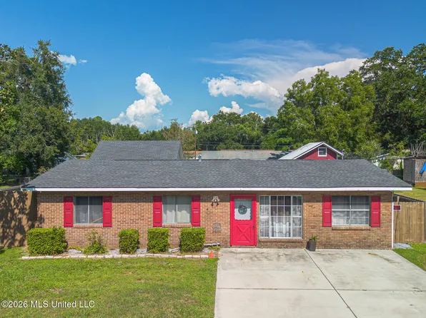 210 Gates Ave, Long Beach, MS 39560