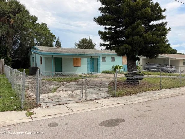 1322 W 26th St, Riviera Beach, FL 33404