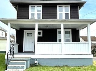 114 13th St, Dunbar, WV 25064