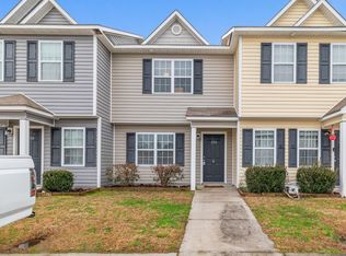 200 Lanieve Ct, Hubert, NC 28539