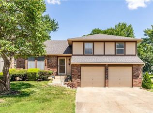 412 E 90th St, Kansas City, MO 64131