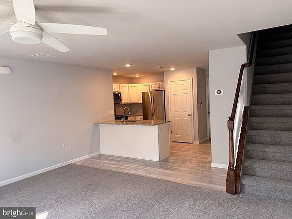 4th image of 3040 Davenport Way #M120-l
