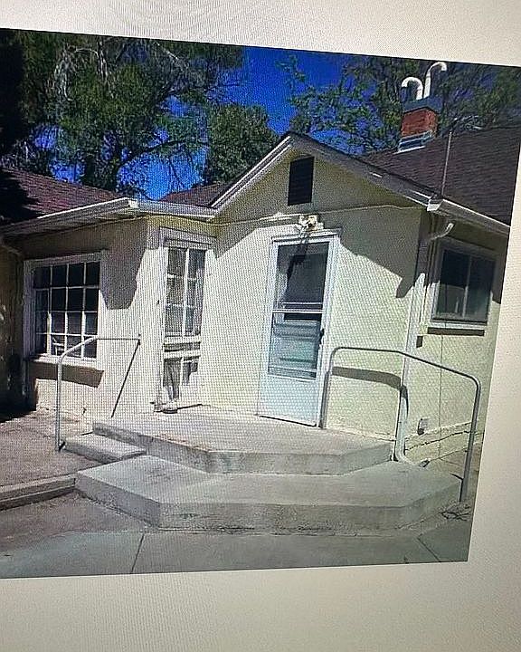 2nd image of 2008 E 12th St