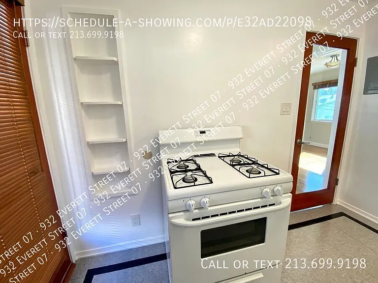932 Everett St #7 — Photo 12