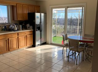 20 Kenilworth Rd #3, Yonkers, NY 10701