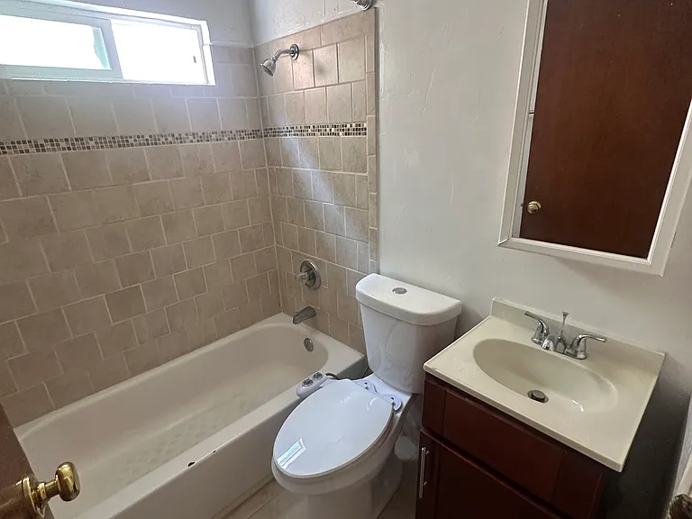 3320 King St #B — Photo 17
