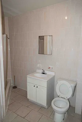 Rented by (Legacy) Online Homes, LLC | media 4