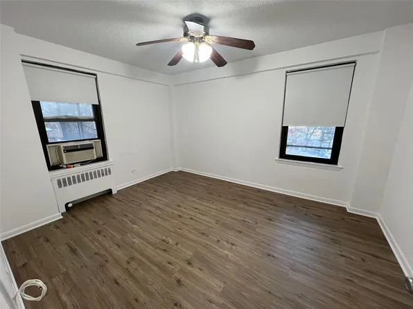 171 Pearsall Drive #2F, Mount Vernon, NY 10552
