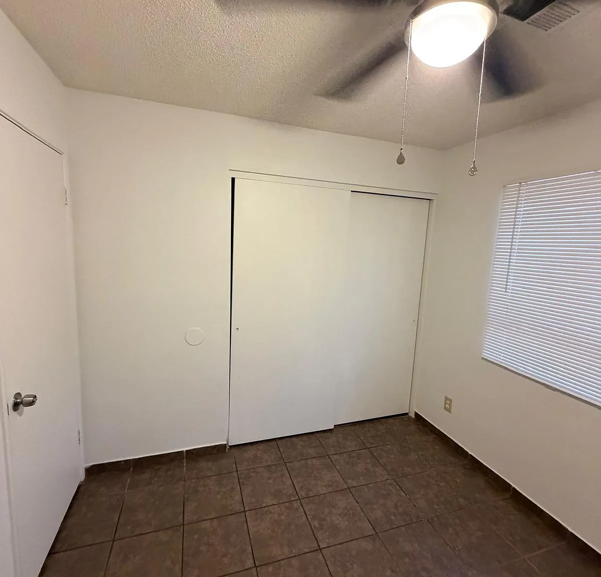 4 bed, 1588 sqft, $2,200 — Photo 4