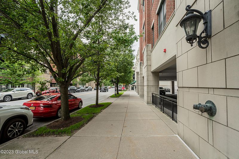2nd image of 59 Railroad Place APT 603