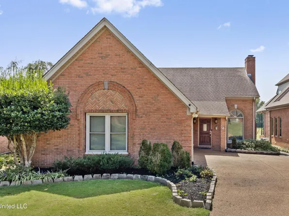 5245 Masters Dr S, Olive Branch, MS 38654