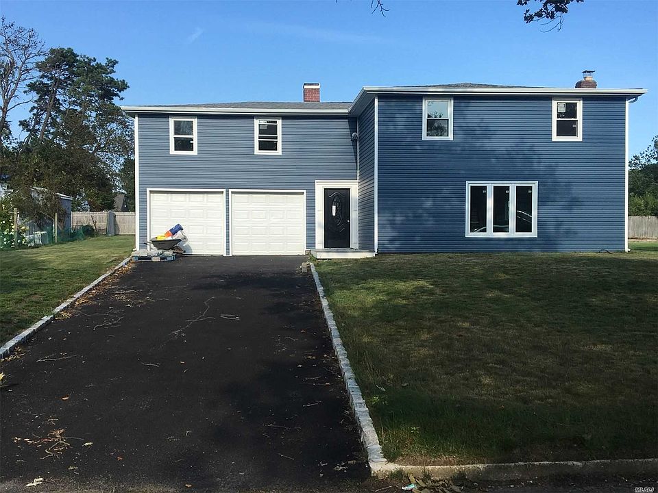 2nd image of 39 Blackpine Dr