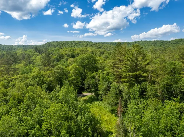 230 Taylor Valley Road, Strafford, VT 05072