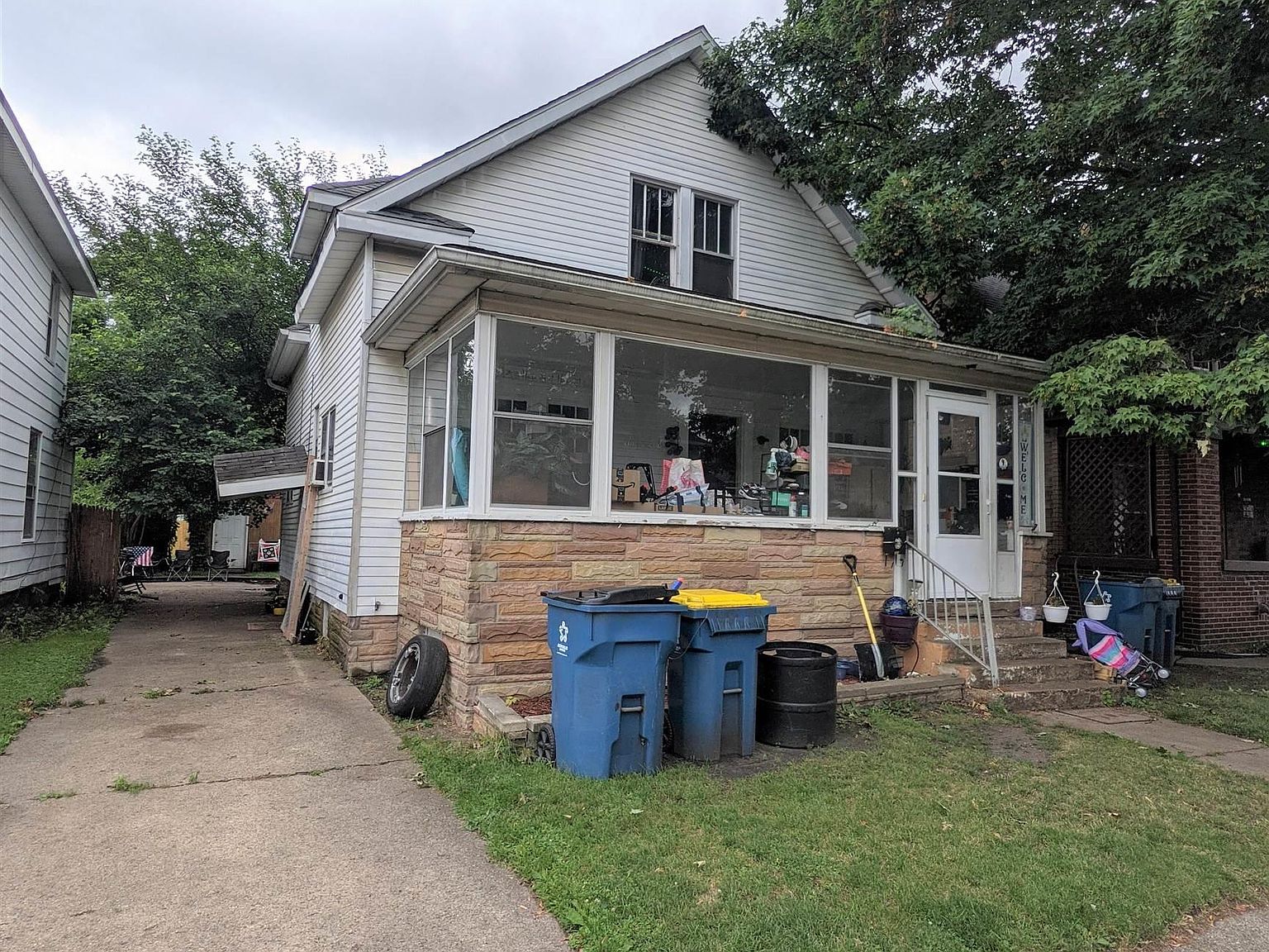 221 E 8th St, Mishawaka, IN 46544 MLS 202328973 Zillow