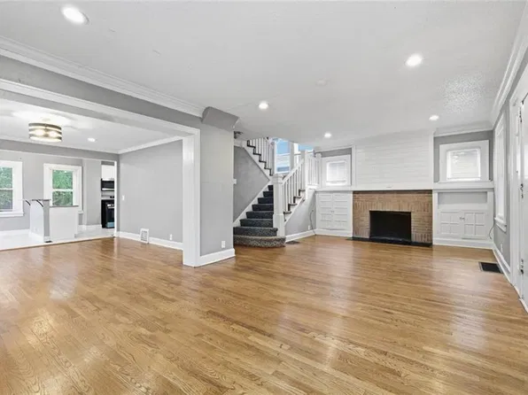4404 Benton Blvd, Kansas City, MO 64130
