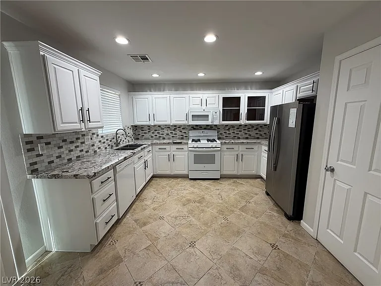 9977 Copano Bay Ave — Photo 13