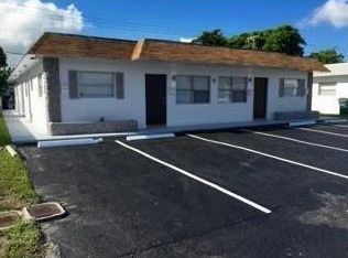 214 NE 40th St, Oakland Park, FL 33334