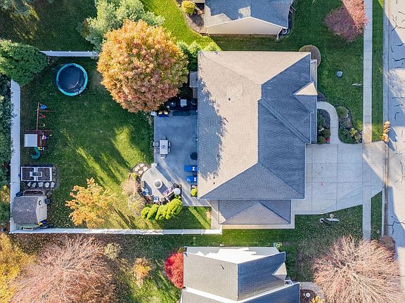 4th image of 39 Canyon Creek Cir