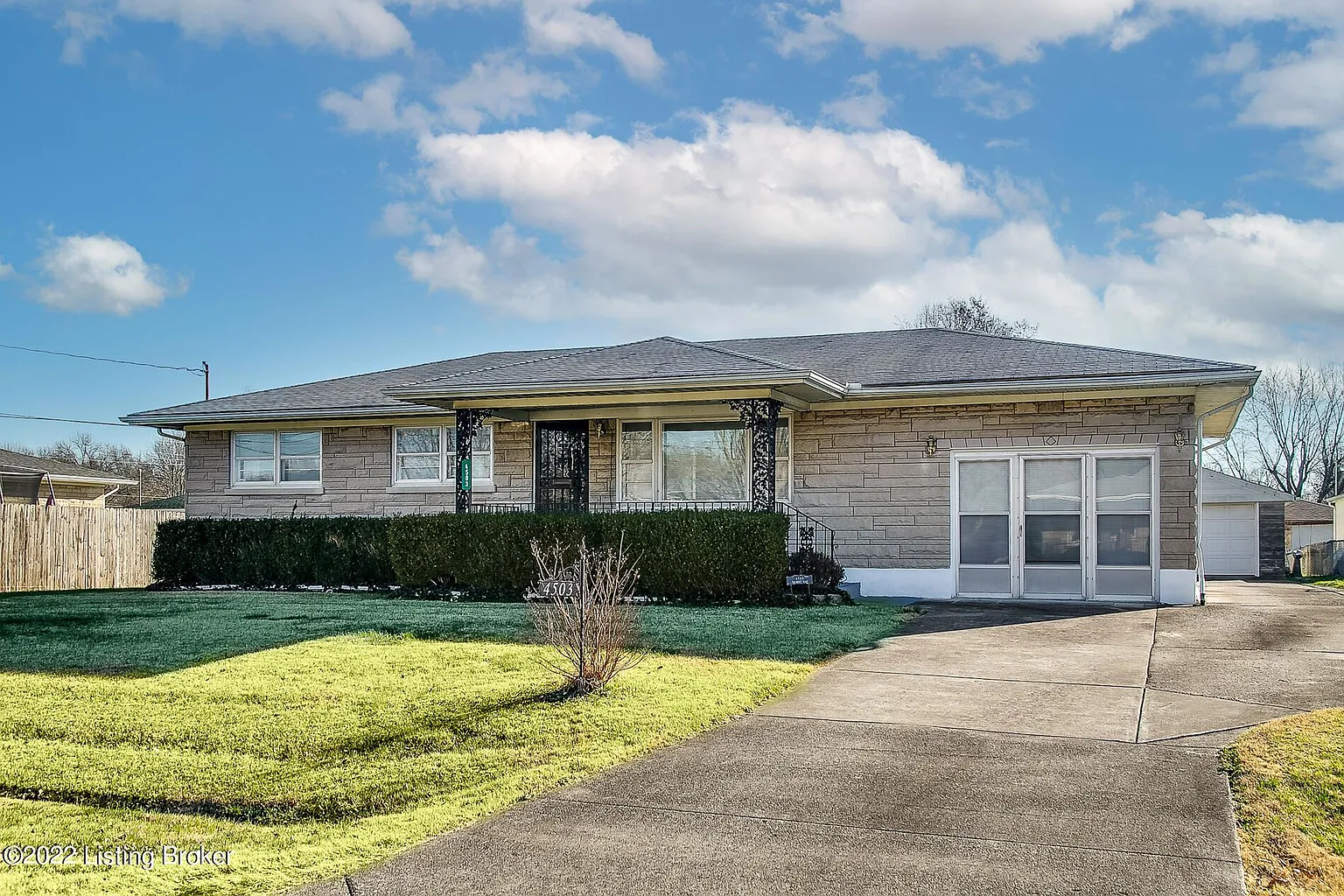 4503 Trumpet Way photo 1