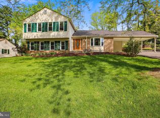 15120 Watergate Rd, Silver Spring, MD 20905