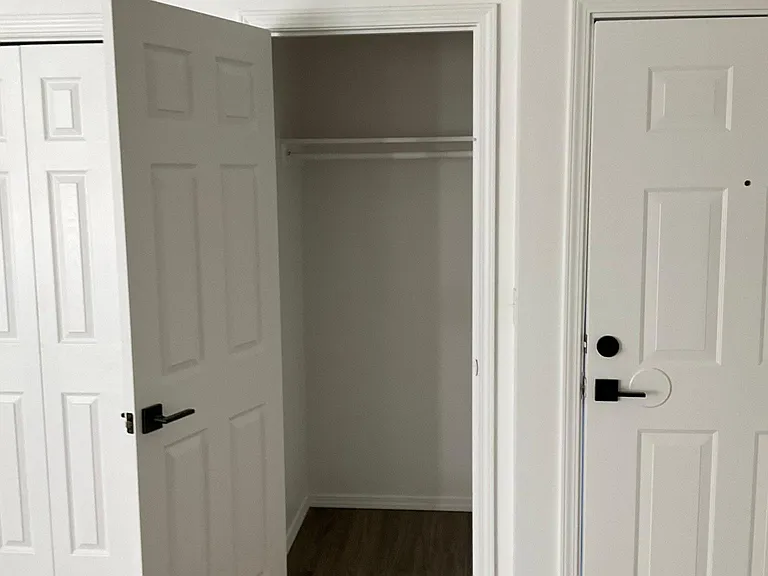 187 N Avenger Ln #201 — Photo 6