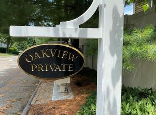 22 Oakview Cir, Westport, CT 06880