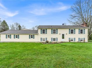 9642 Crow Rd, Litchfield, OH 44253
