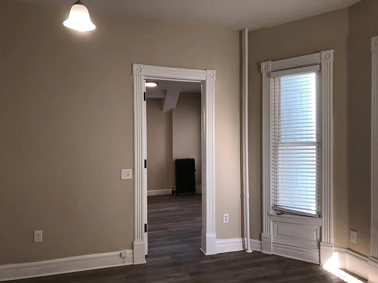 15 Huntington St #1 — Photo 15