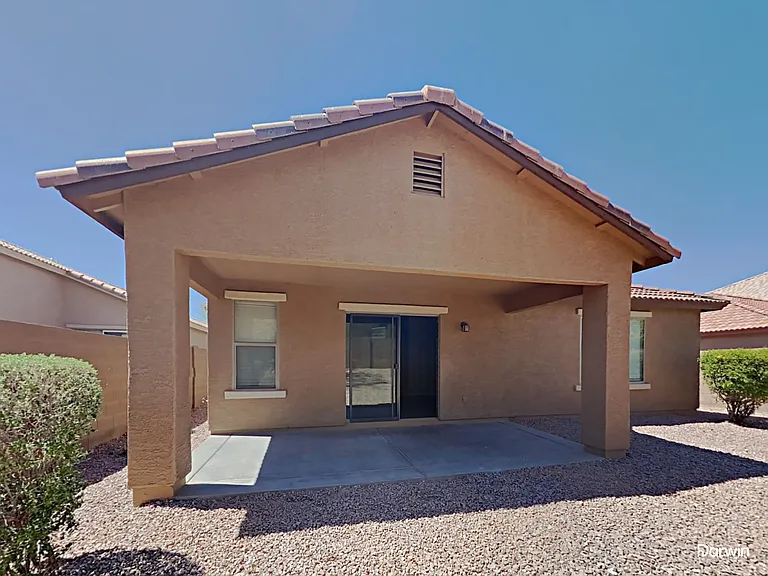 7911 S 48th Ln — Photo 18