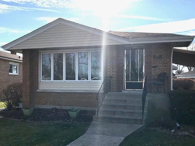 1st image of 4835 Oak Center Dr