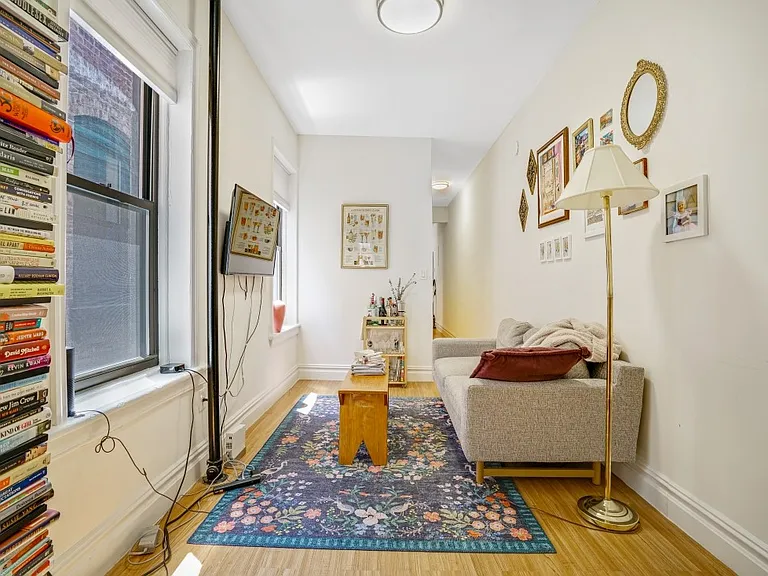 206 W 88th St #5E — Photo 4