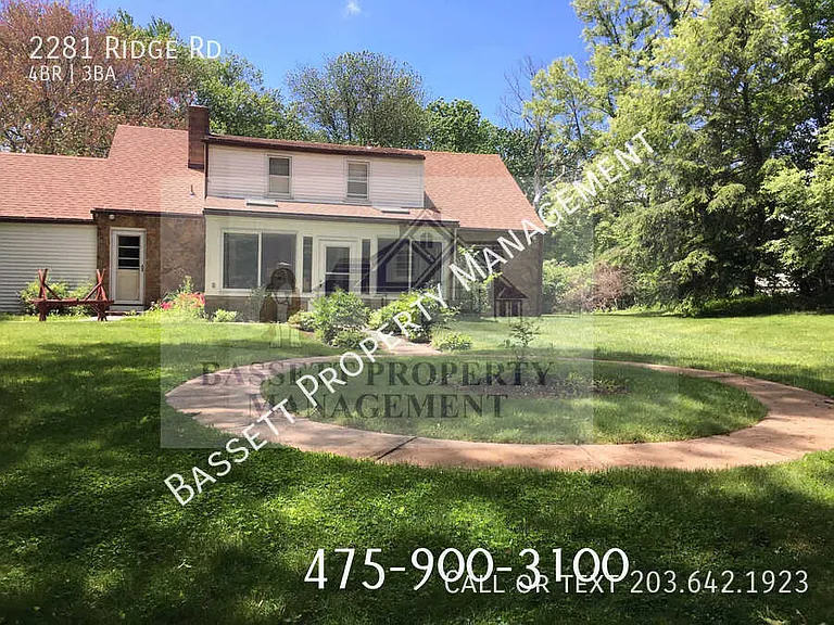 2281 Ridge Rd — Photo 2