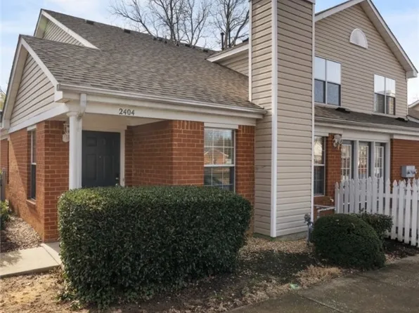 2404 Westgate Cir, Williamsburg, VA 23185
