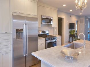 196 Walden St #2, Cambridge, MA 02140