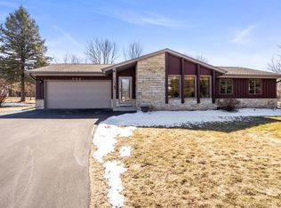 323 Porthamel COURT, Wales, WI 53183