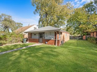 14605 Woodlawn Ave, Dolton, IL 60419