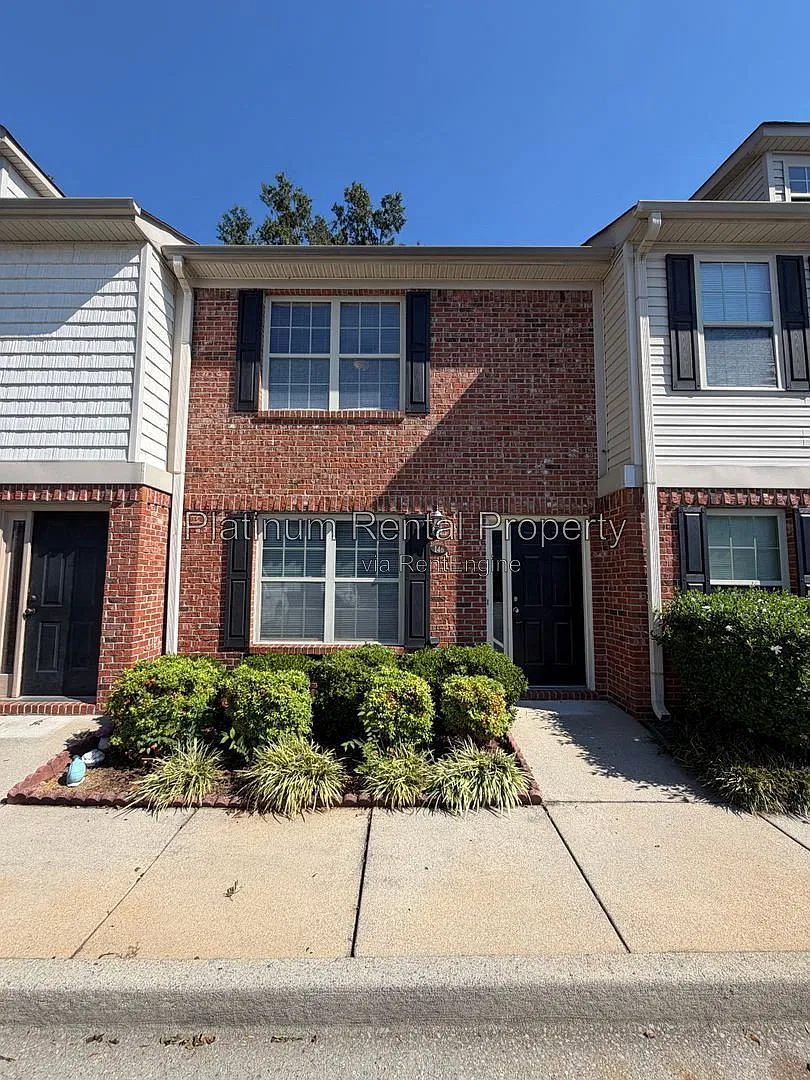 2 bed, 2.5 bath, 1188 sqft, $1,499 — Photo 2