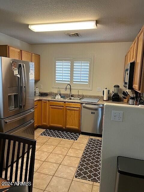 1st image of 16067 W WOODLANDS Avenue